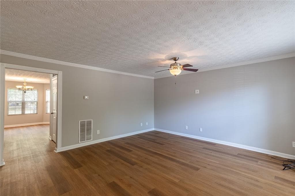 3 bedroom, 3 bathroom, 1,340 sq ft townhouse for rent at 5550 Strathmoor Manor Circle, Lithonia, GA 30058 for $1,675 a month — photo 4