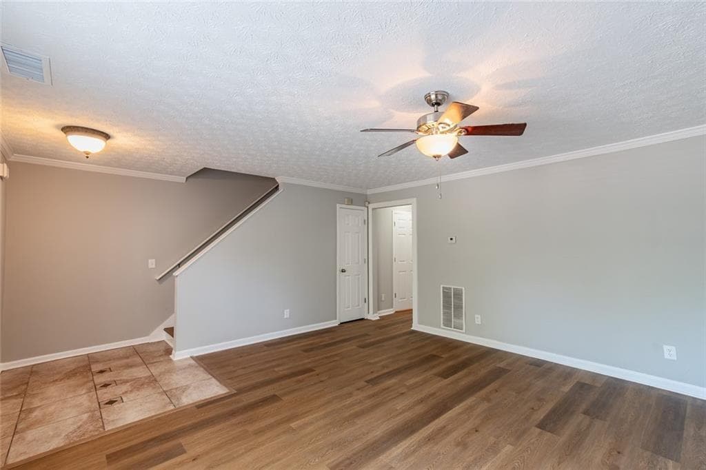 3 bedroom, 3 bathroom, 1,340 sq ft townhouse for rent at 5550 Strathmoor Manor Circle, Lithonia, GA 30058 for $1,675 a month — photo 5
