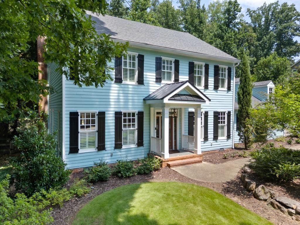 4 bedroom, 3 bathroom, 3,254 sq ft single family residence for sale at 965 Hickory Oak Hollow, Roswell, GA 30075 — photo 3
