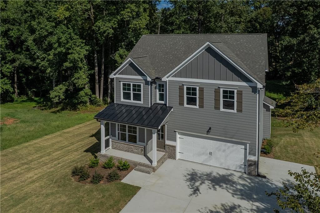 4 bedroom, 3 bathroom, 1,900 sq ft single family residence under contract at 130 Mountain Creek Lane, Maysville, GA 30558 — photo 6