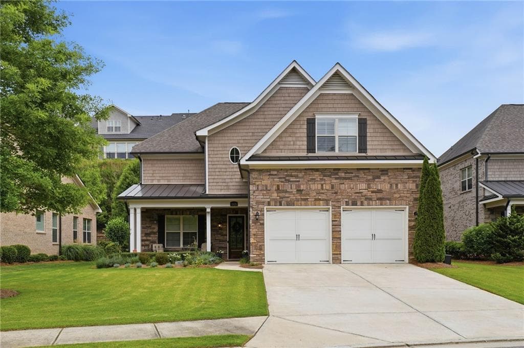 3 bedroom, 4 bathroom, 3,121 sq ft single family residence for sale at 5925 Overlook Club Circle, Suwanee, GA 30024 — photo 1 of 39