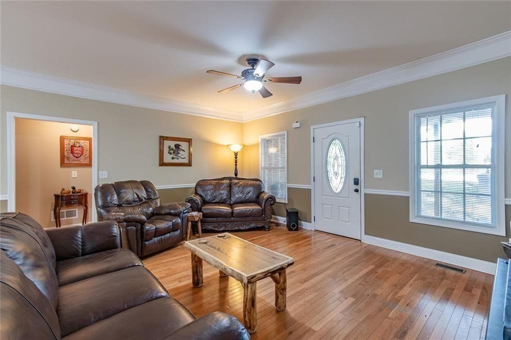 4 bedroom, 2 bathroom, 1,754 sq ft single family residence for sale at 2208 Clarendon Court, Conyers, GA 30012 — photo 4