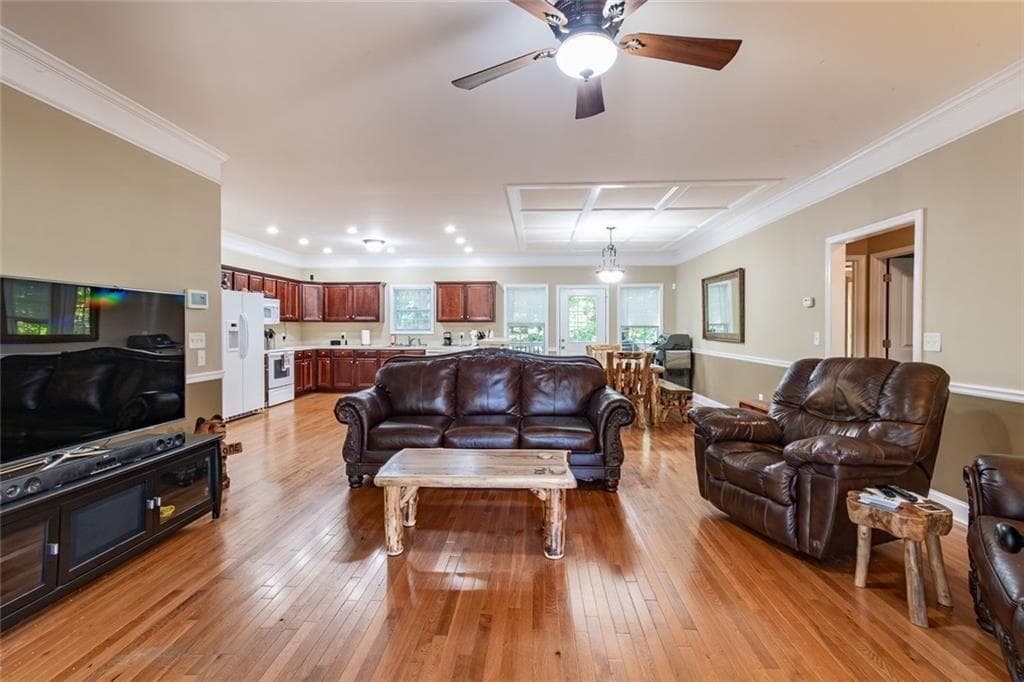 4 bedroom, 2 bathroom, 1,754 sq ft single family residence for sale at 2208 Clarendon Court, Conyers, GA 30012 — photo 6