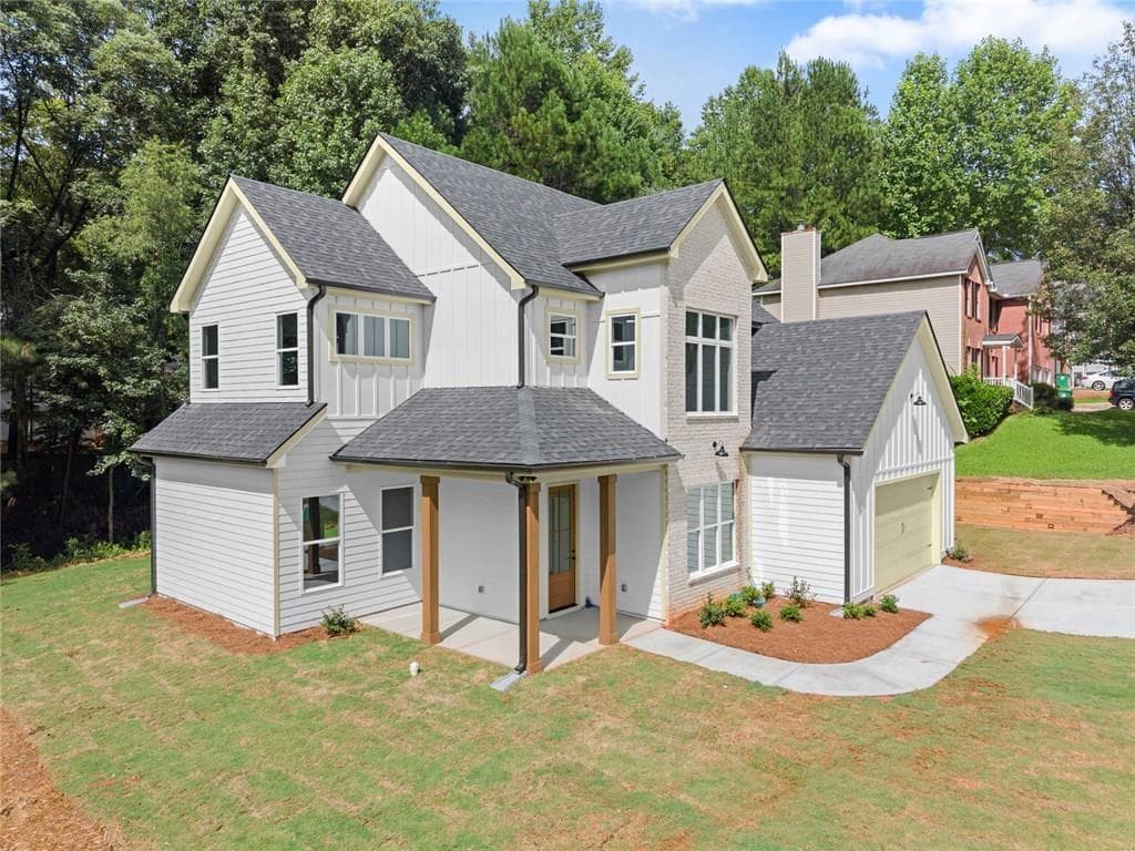 3 bedroom, 3 bathroom, 1,950 sq ft single family residence for sale at 6490 Battery Point, Stone Mountain, GA 30087 — photo 2