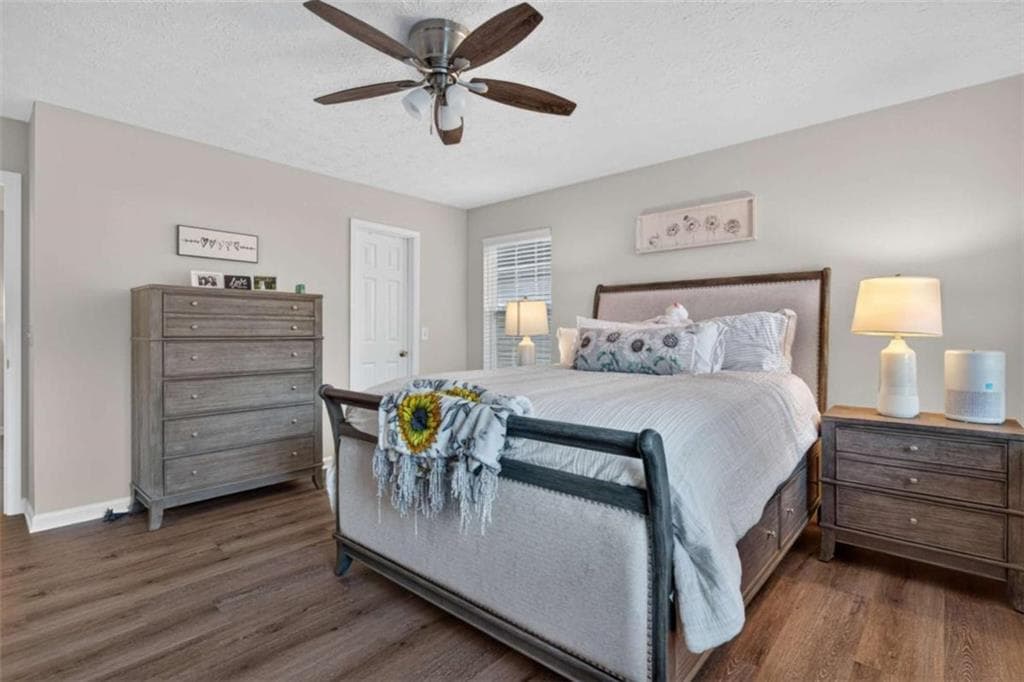 3 bedroom, 3 bathroom, 1,408 sq ft single family residence for sale at 5575 Mountain Top Place, Cumming, GA 30041 — photo 10