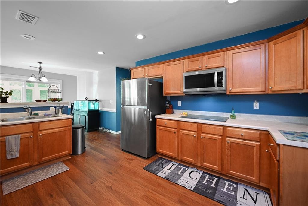 5 bedroom, 4 bathroom, 5,163 sq ft single family residence for sale at 42 Meadows Lane, Senoia, GA 30276 — photo 10