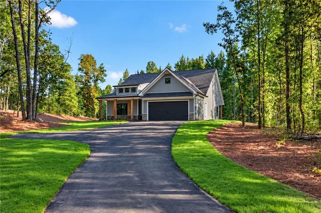 3 bedroom, 2 bathroom, 1,488 sq ft single family residence for sale at 457 Relay Road, Silver Creek, GA 30173 — photo 2