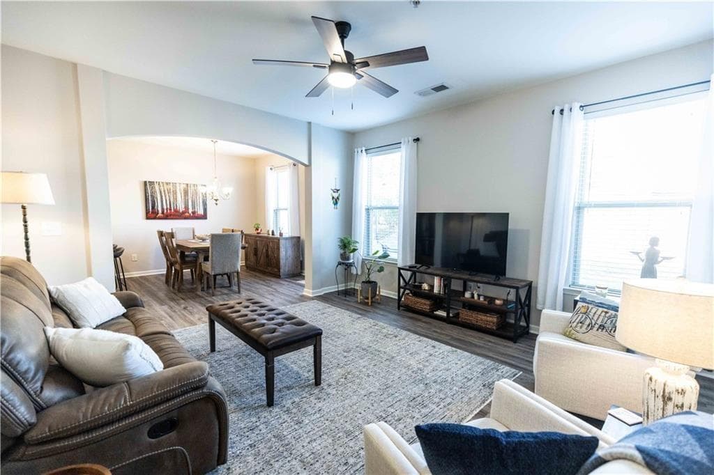 3 bedroom, 3 bathroom, 1,836 sq ft townhouse for sale at 3504 Castleberry Village Circle 36, Cumming, GA 30040 — photo 3