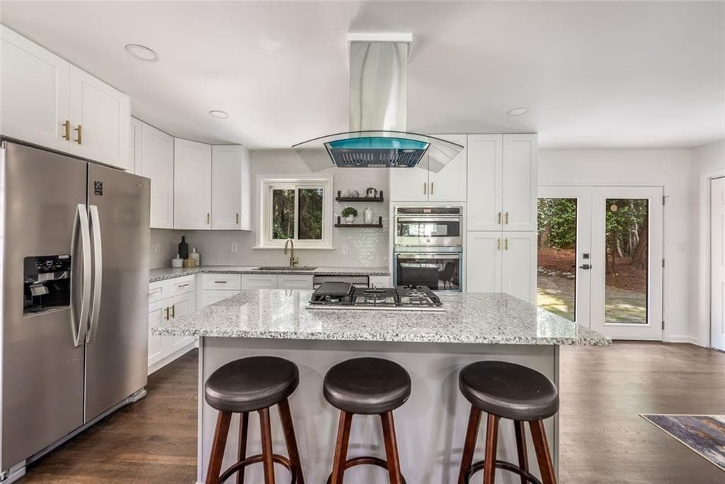 3 bedroom, 3 bathroom, 2,956 sq ft single family residence for sale at 1439 Forest Lane, Marietta, GA 30067 — photo 10
