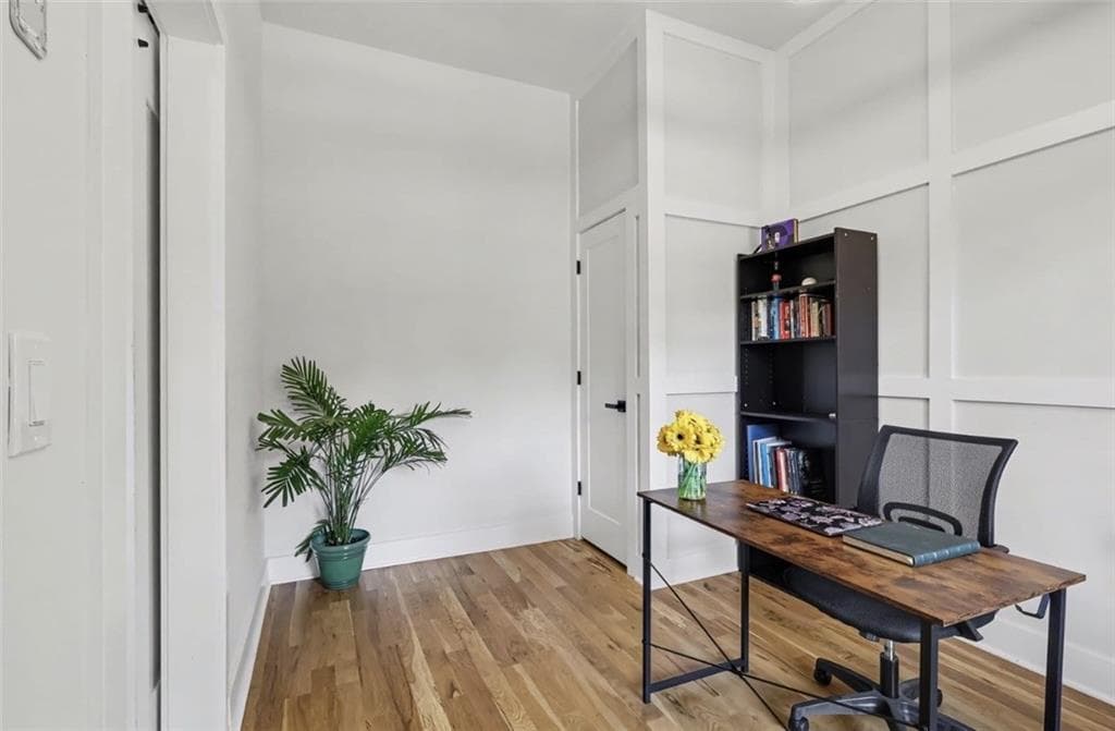 4 bedroom, 3 bathroom, 1,850 sq ft single family residence for sale at 109 Moury Avenue, Atlanta, GA 30315 — photo 6