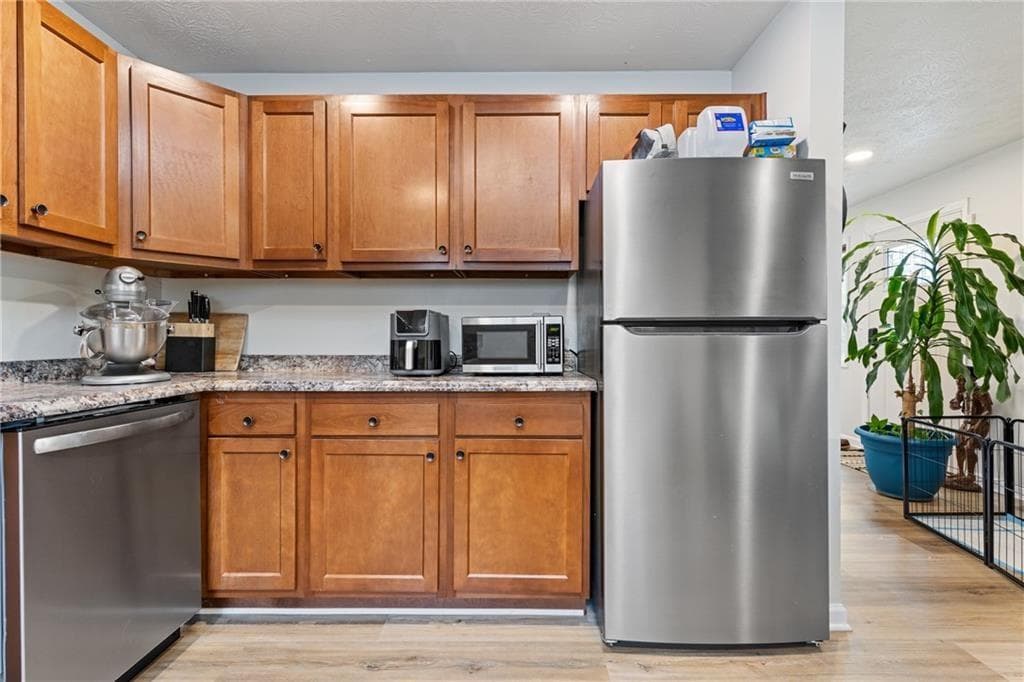 4 bedroom, 2 bathroom, 1,323 sq ft single family residence for rent at 1723 S Alvarado Terrace, Atlanta, GA 30311 for $2,000 a month — photo 8