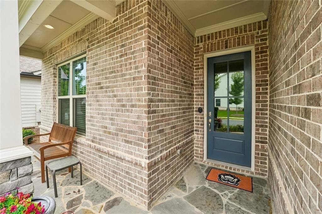 4 bedroom, 3 bathroom, 2,662 sq ft single family residence for sale at 3020 Steinbeck Street, Cumming, GA 30041 — photo 4