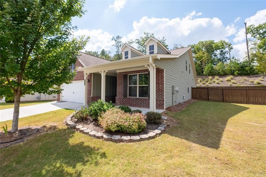 4 bedroom, 3 bathroom, 2,803 sq ft single family residence for sale at 173 Rolling Hills Place, Canton, GA 30114 — photo 4