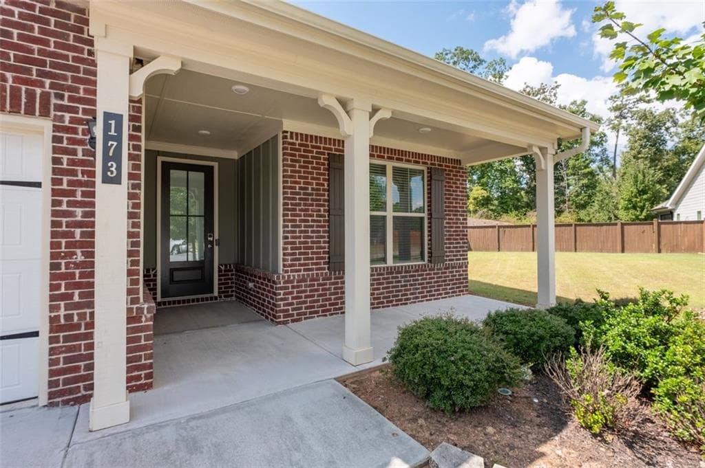 4 bedroom, 3 bathroom, 2,803 sq ft single family residence for sale at 173 Rolling Hills Place, Canton, GA 30114 — photo 5