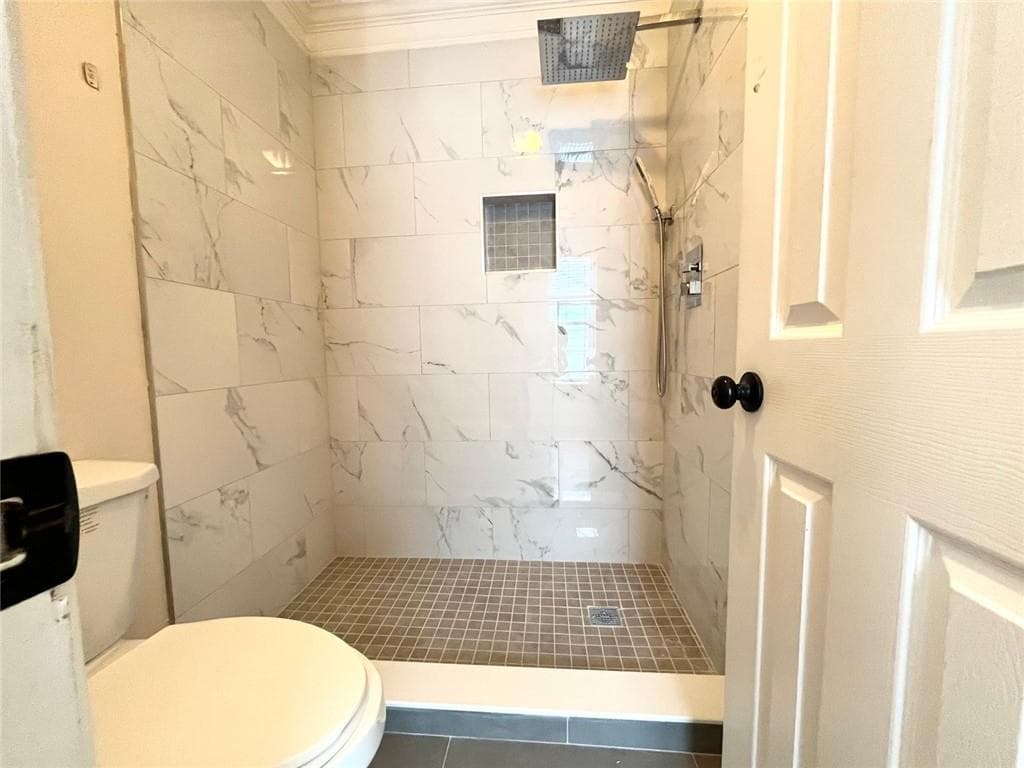 3 bedroom, 4 bathroom, 2,340 sq ft single family residence for sale at 4795 Warners Trail, Norcross, GA 30093 — photo 10