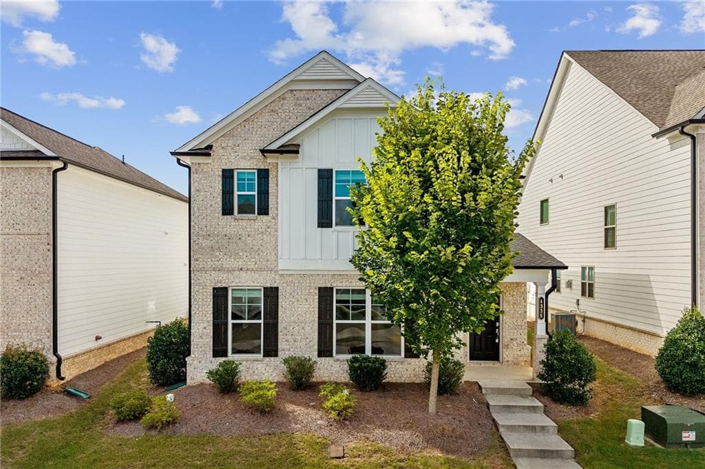4 bedroom, 3 bathroom, 2,435 sq ft single family residence for rent at 4335 Magpie Drive, Hoschton, GA 30548 for $2,200 a month