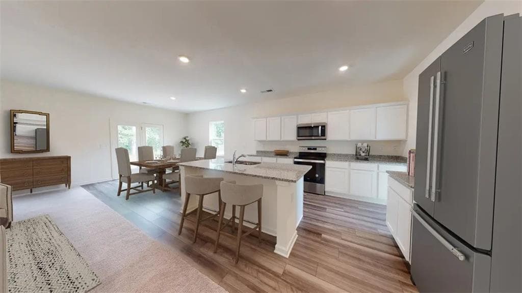 4 bedroom, 3 bathroom, 2,279 sq ft single family residence under contract at 427 Silverton Drive, Dacula, GA 30019 — photo 3