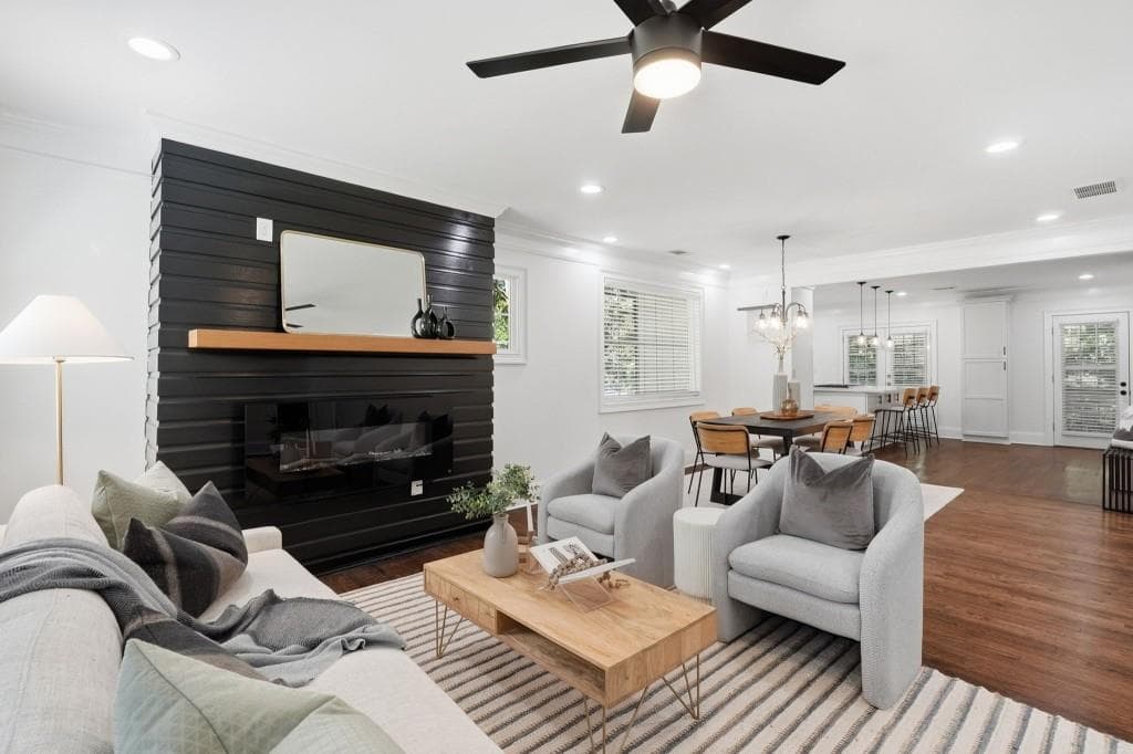 3 bedroom, 3 bathroom, 1,654 sq ft single family residence for sale at 1355 Westview Drive, Atlanta, GA 30310 — photo 3