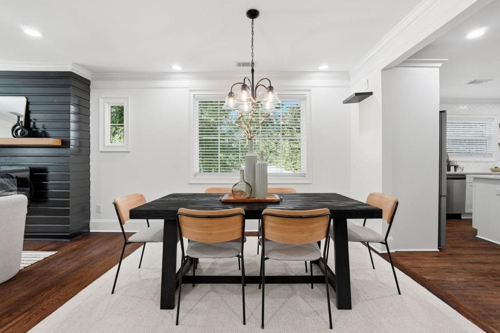 3 bedroom, 3 bathroom, 1,654 sq ft single family residence for sale at 1355 Westview Drive, Atlanta, GA 30310 — photo 8