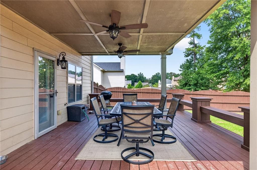 5 bedroom, 6 bathroom, 3,882 sq ft single family residence for sale at 162 Oatgrass Drive, Grayson, GA 30017 — photo 3