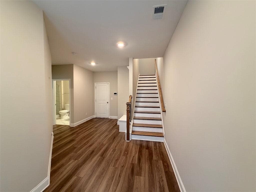3 bedroom, 4 bathroom, 2,525 sq ft townhouse for rent at 4995 Shay Town Lane, Peachtree Corners, GA 30092 for $3,700 a month — photo 3