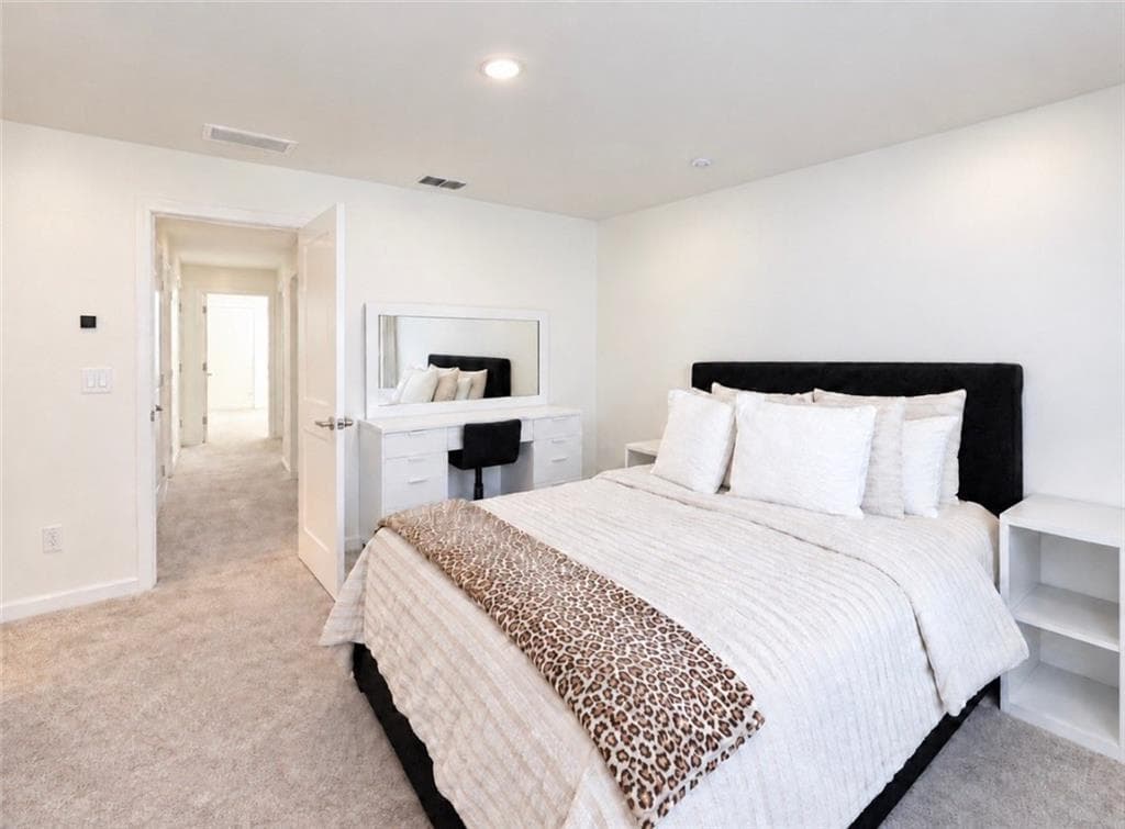 3 bedroom, 3 bathroom, 1,089 sq ft townhouse for sale at 518 Magnolia Circle, Palmetto, GA 30268 — photo 3