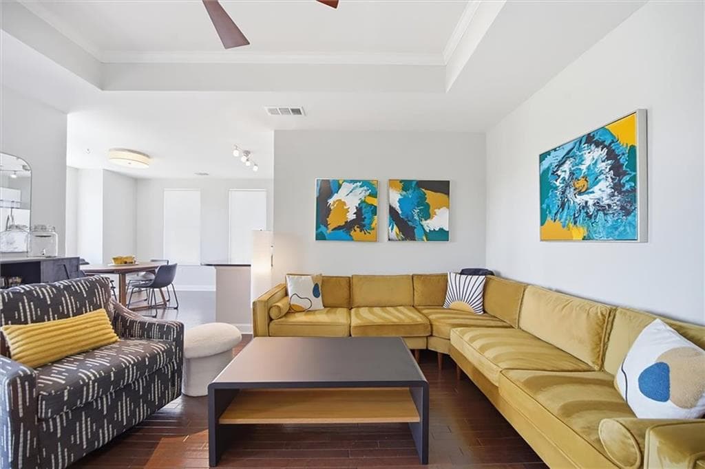 2 bedroom, 2 bathroom, 1,417 sq ft condominium for rent at 325 East Paces Ferry Road 908, Atlanta, GA 30305 for $3,000 a month — photo 5