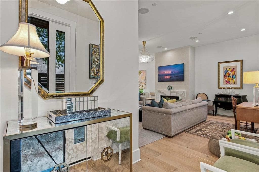 3 bedroom, 4 bathroom, 2,829 sq ft townhouse for sale at 1204 Piedmont Avenue 2, Atlanta, GA 30309 — photo 9