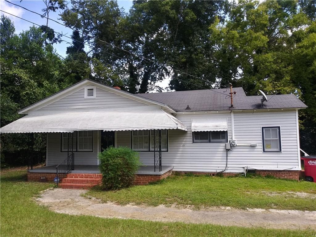 2 bedroom, 1 bathroom, 916 sq ft single family residence for rent at 3631 W Napier Avenue, Macon, GA 31204 for $899 a month — photo 2