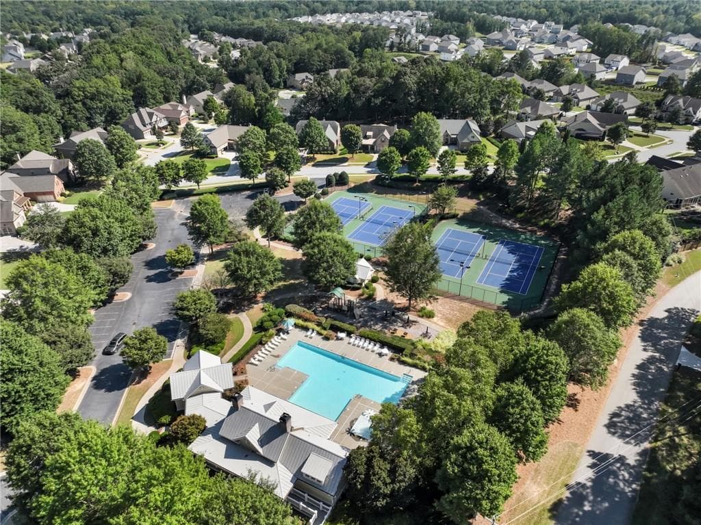 5 bedroom, 5 bathroom, 3,875 sq ft single family residence for sale at 868 Baker View Lane, Braselton, GA 30517 — photo 7