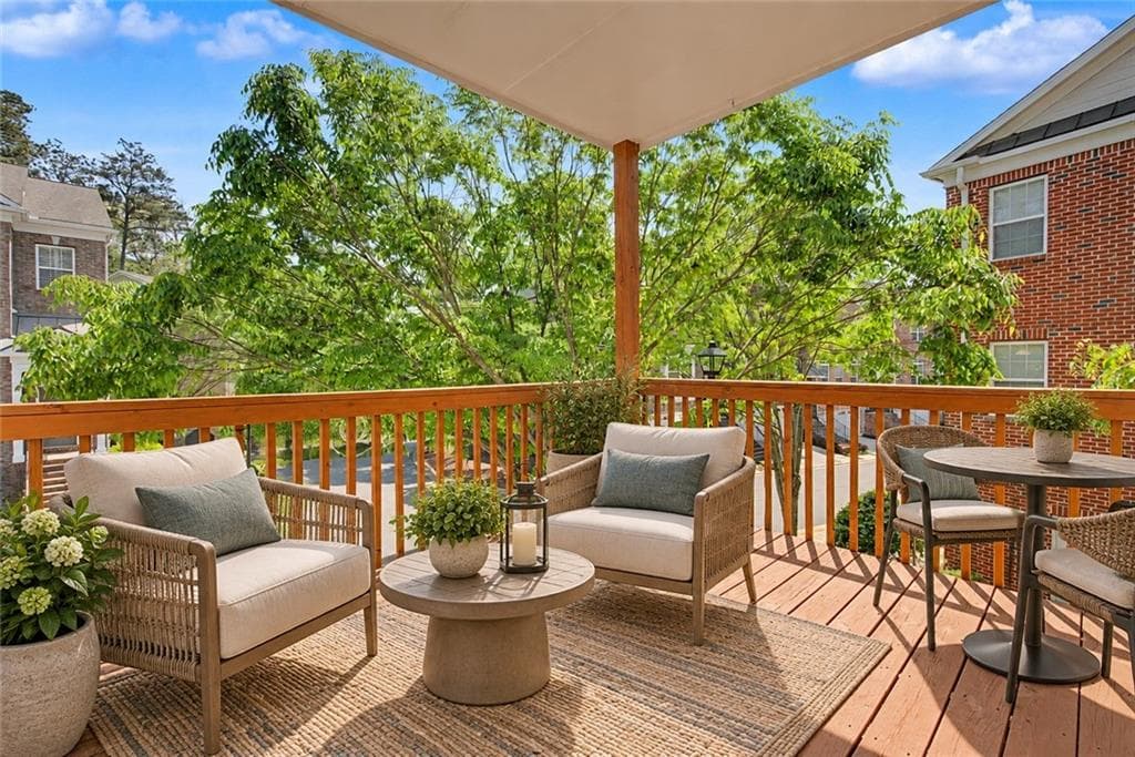 4 bedroom, 4 bathroom, 2,482 sq ft townhouse for sale at 3216 Buck Way, Alpharetta, GA 30004 — photo 4