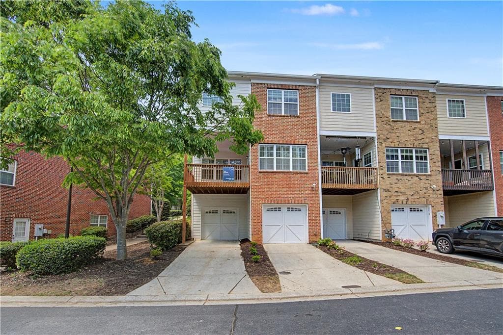 4 bedroom, 4 bathroom, 2,482 sq ft townhouse for sale at 3216 Buck Way, Alpharetta, GA 30004 — photo 6