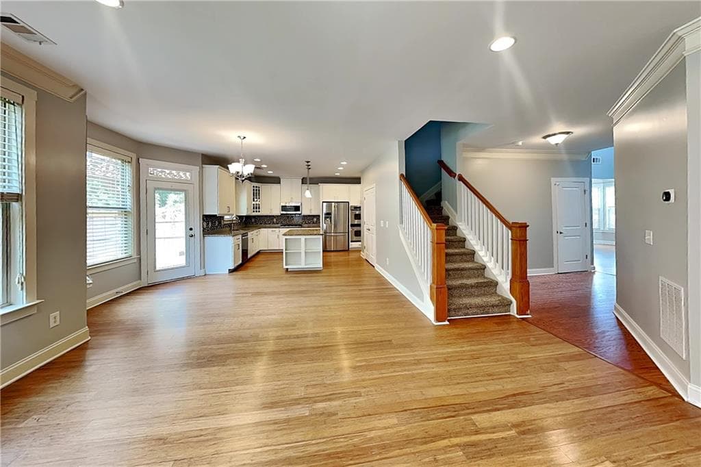5 bedroom, 4 bathroom, 3,395 sq ft single family residence for rent at 2110 Old Georgian Terrace, Atlanta, GA 30318 for $3,445 a month — photo 3