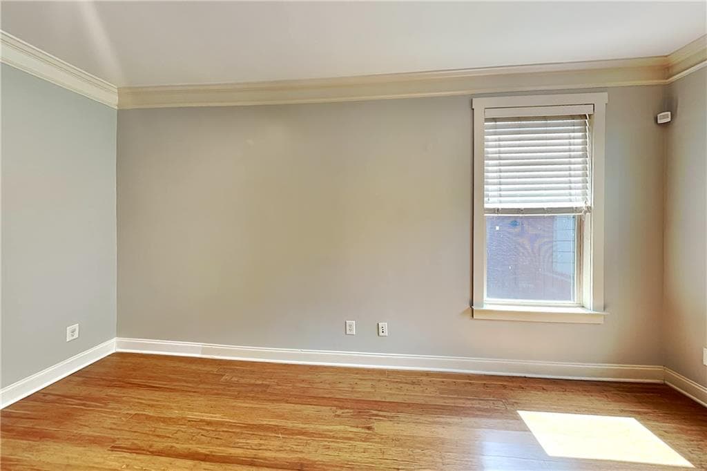 5 bedroom, 4 bathroom, 3,395 sq ft single family residence for rent at 2110 Old Georgian Terrace, Atlanta, GA 30318 for $3,445 a month — photo 4