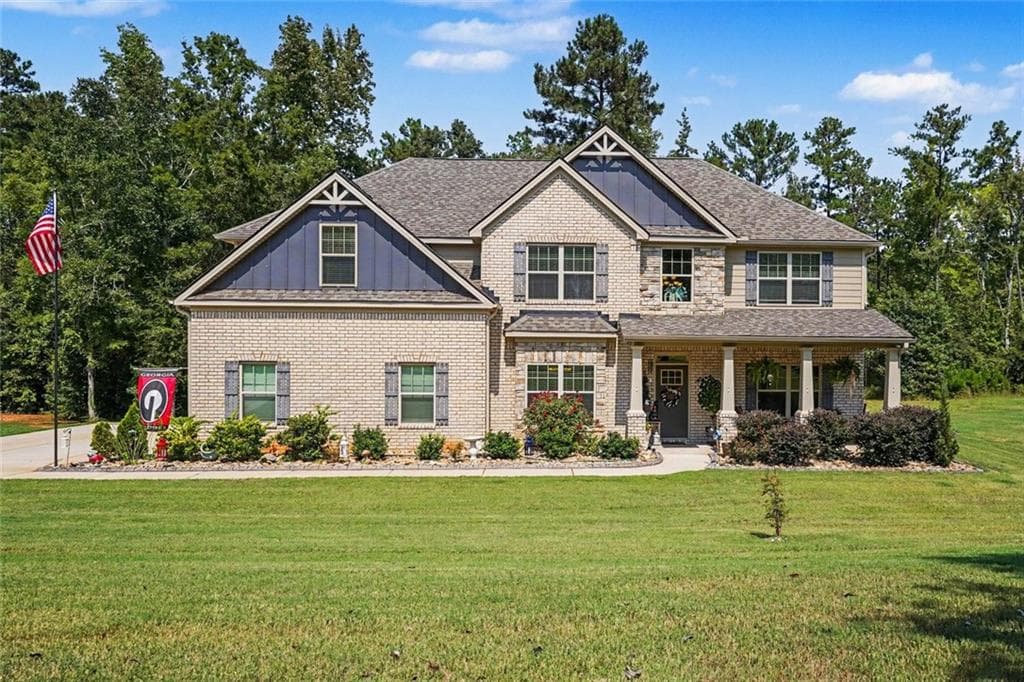 5 bedroom, 4 bathroom, 3,366 sq ft single family residence for sale at 451 Homestead Circle, Forsyth, GA 31029