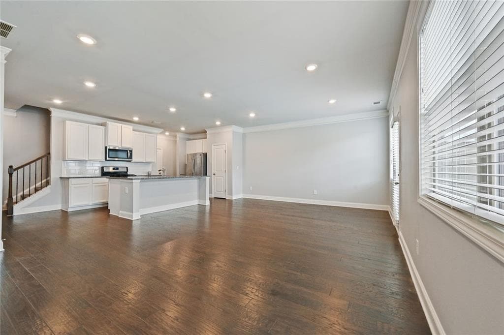 3 bedroom, 3 bathroom, 1,928 sq ft townhouse for sale at 2488 Irwell Way, Lawrenceville, GA 30044 — photo 10