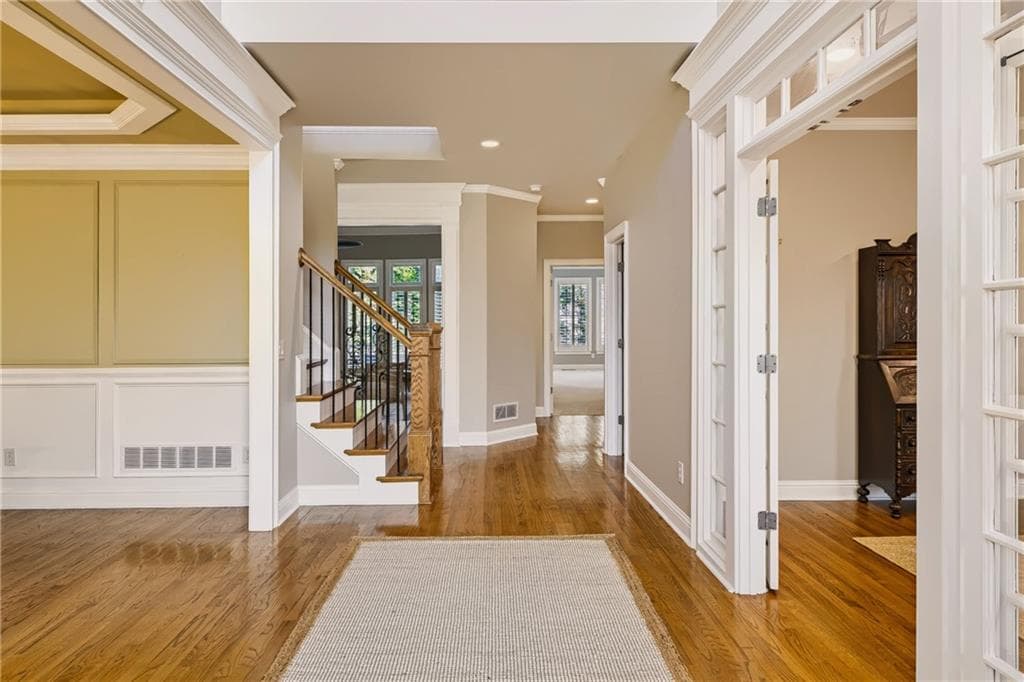7 bedroom, 7 bathroom, 7,527 sq ft single family residence for sale at 5115 Millwood Drive, Canton, GA 30114 — photo 7