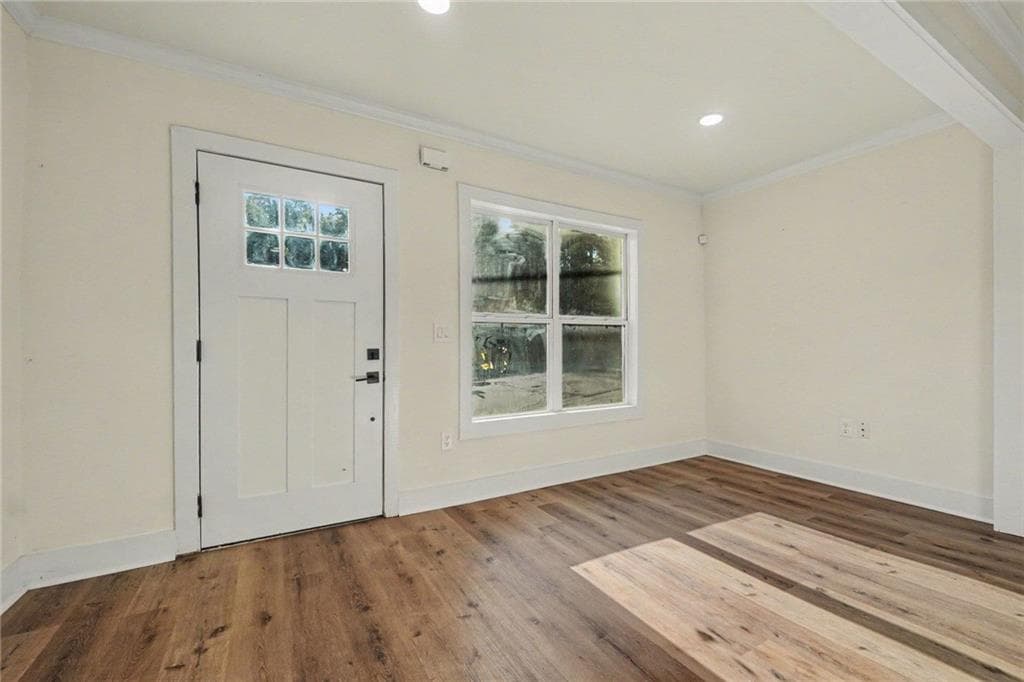 3 bedroom, 2 bathroom, 1,094 sq ft single family residence for sale at 882 Hall Street, Atlanta, GA 30318 — photo 8