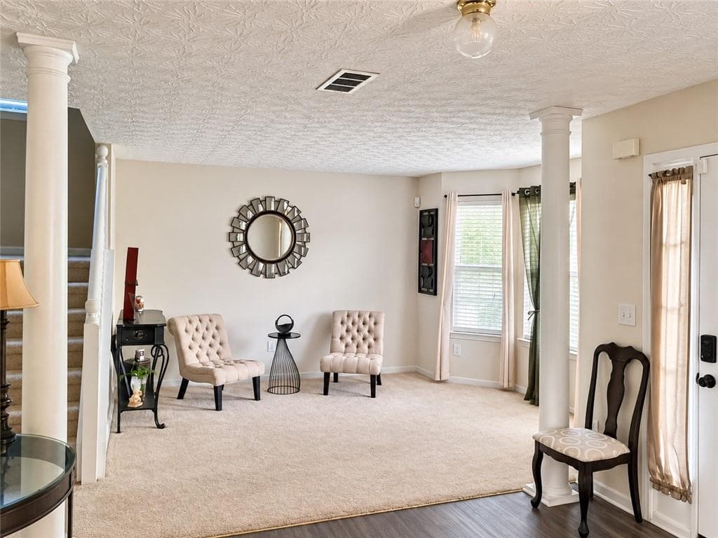 4 bedroom, 3 bathroom, 2,437 sq ft single family residence under contract at 2875 Lake Port Drive, Snellville, GA 30039 — photo 3
