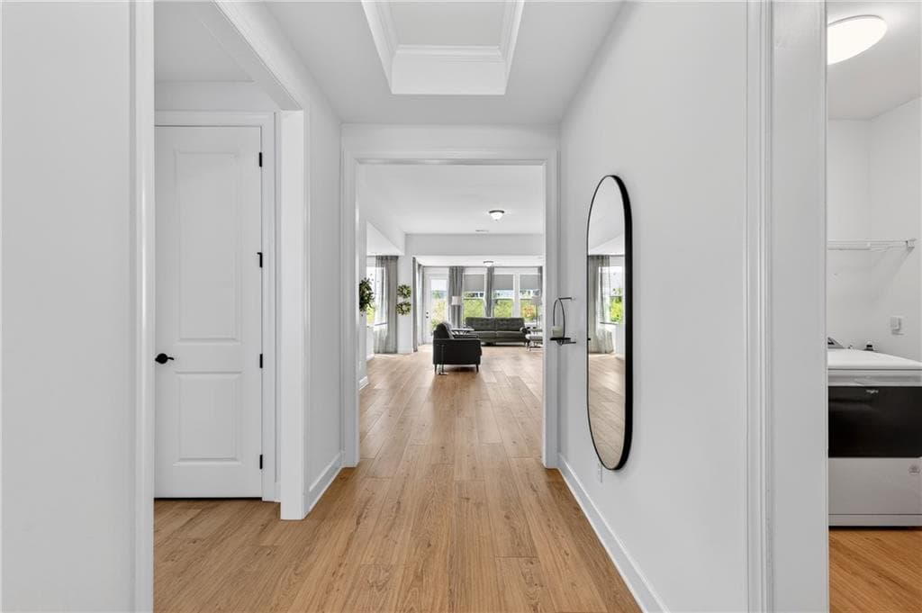 3 bedroom, 3 bathroom, 2,386 sq ft single family residence for sale at 320 Salton Way, Hoschton, GA 30548 — photo 5