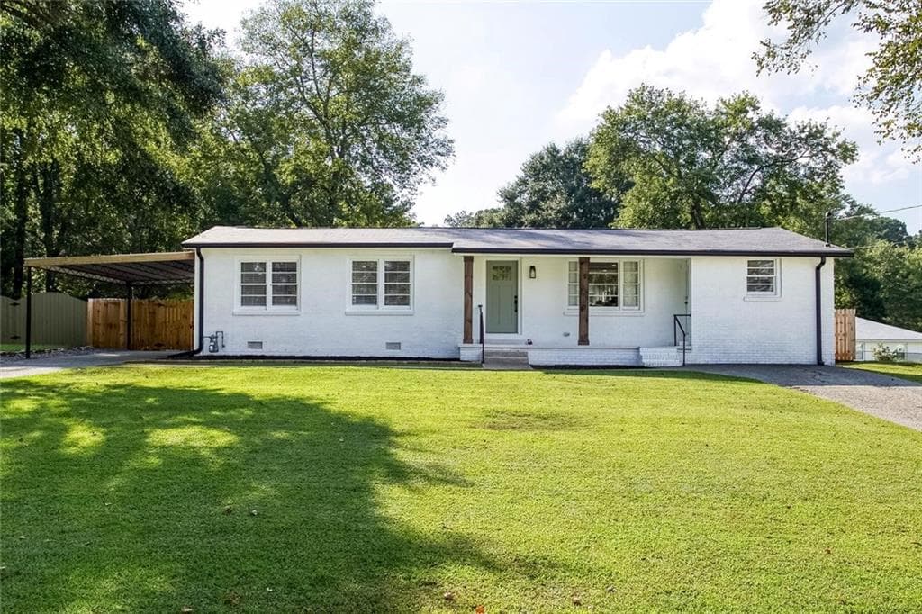 3 bedroom, 2 bathroom, 1,784 sq ft home for sale at 4167 Grogan Street, Acworth, GA