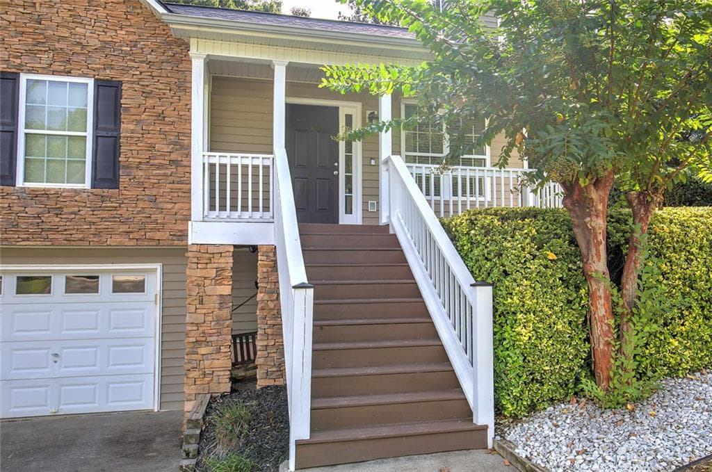 3 bedroom, 2 bathroom, 1,827 sq ft single family residence for sale at 13 Knight Drive, Adairsville, GA 30103 — photo 4
