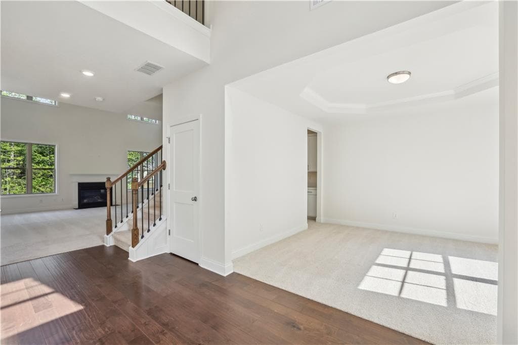 5 bedroom, 3 bathroom, 3,000 sq ft single family residence for sale at 5907 Creek Indian Drive, Sugar Hill, GA 30518 — photo 10