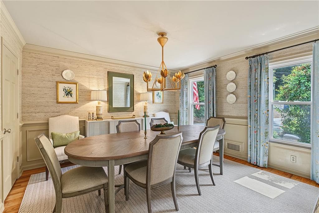 4 bedroom, 3 bathroom, 2,464 sq ft single family residence for sale at 3268 Indian Valley Trail, Atlanta, GA 30341 — photo 5