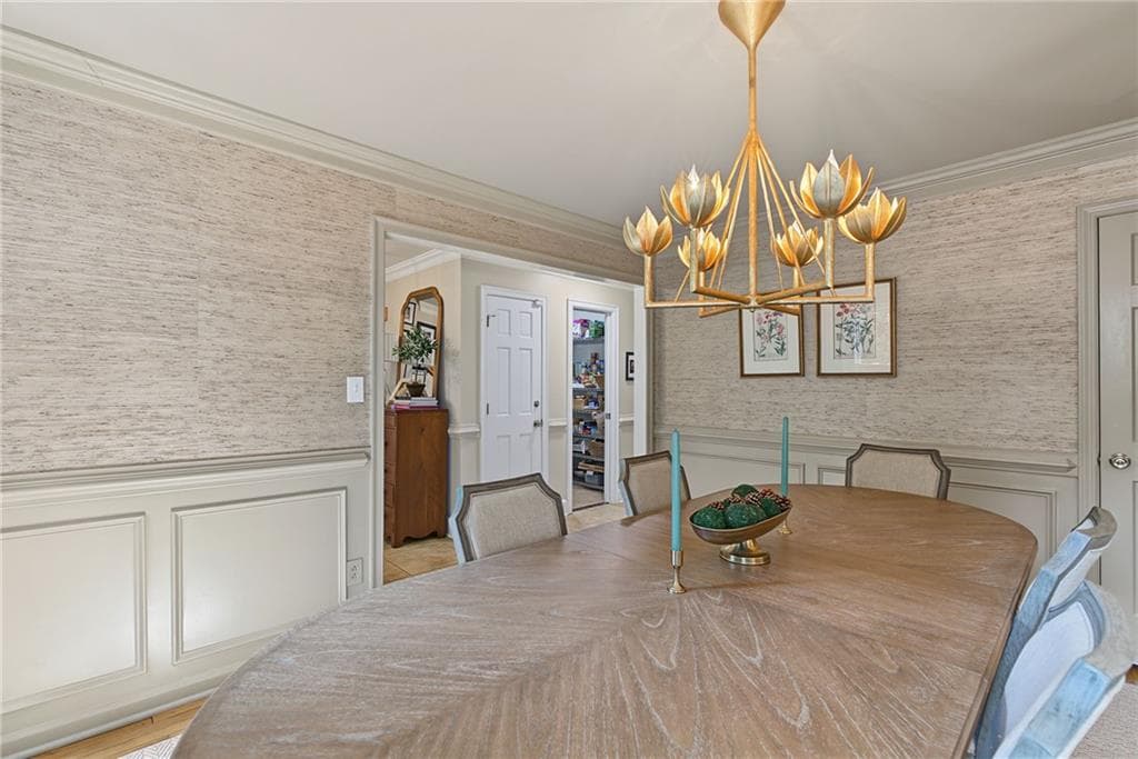 4 bedroom, 3 bathroom, 2,464 sq ft single family residence for sale at 3268 Indian Valley Trail, Atlanta, GA 30341 — photo 6