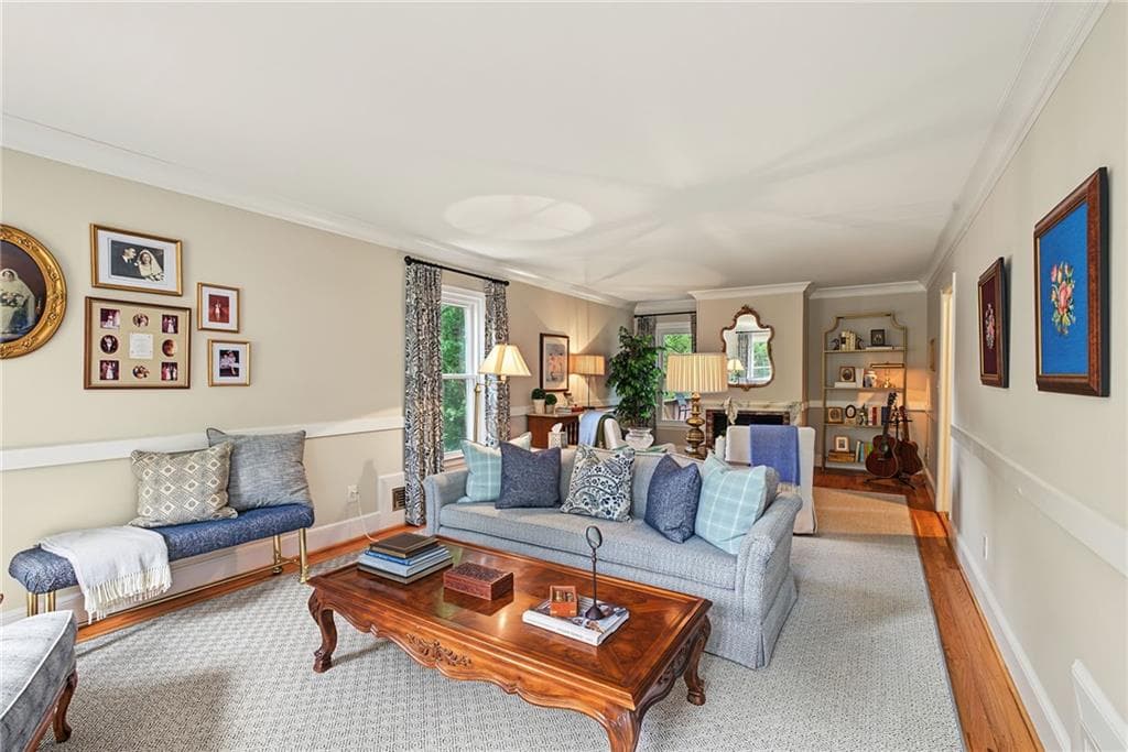 4 bedroom, 3 bathroom, 2,464 sq ft single family residence for sale at 3268 Indian Valley Trail, Atlanta, GA 30341 — photo 7