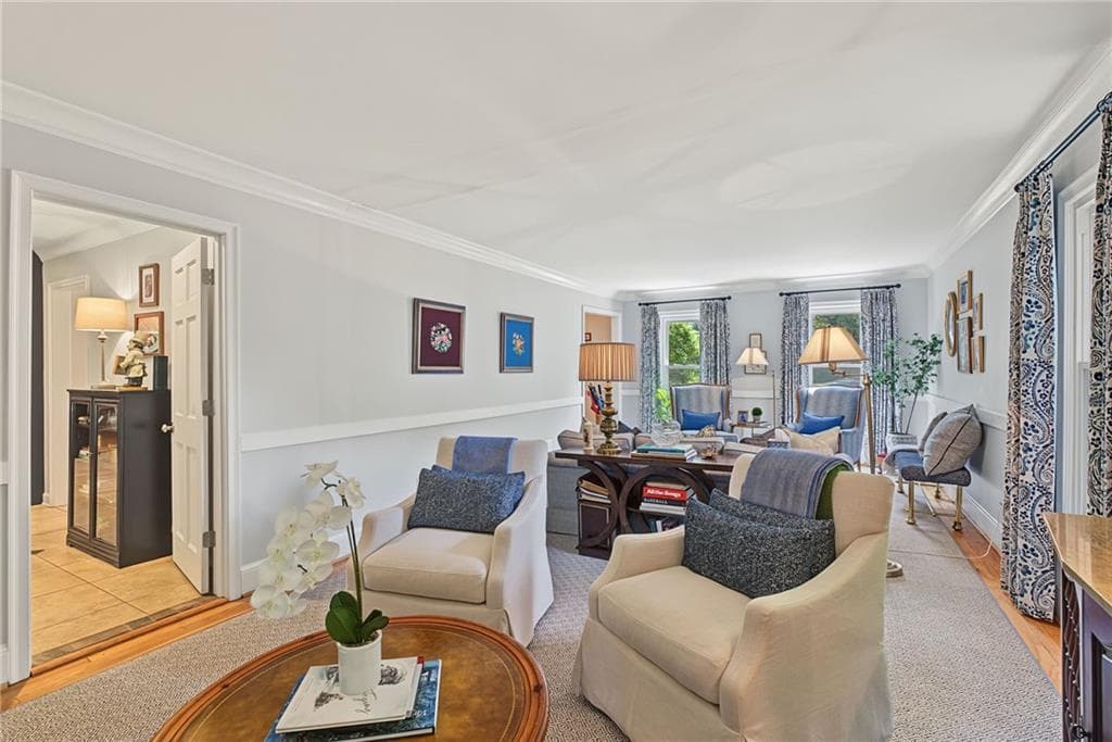 4 bedroom, 3 bathroom, 2,464 sq ft single family residence for sale at 3268 Indian Valley Trail, Atlanta, GA 30341 — photo 8