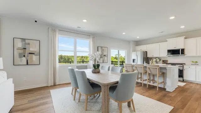 5 bedroom, 4 bathroom, 2,774 sq ft single family residence for sale at 90 Sanborne View Drive, Jefferson, GA 30549 — photo 6