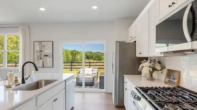 5 bedroom, 4 bathroom, 2,774 sq ft single family residence for sale at 90 Sanborne View Drive, Jefferson, GA 30549 — photo 10