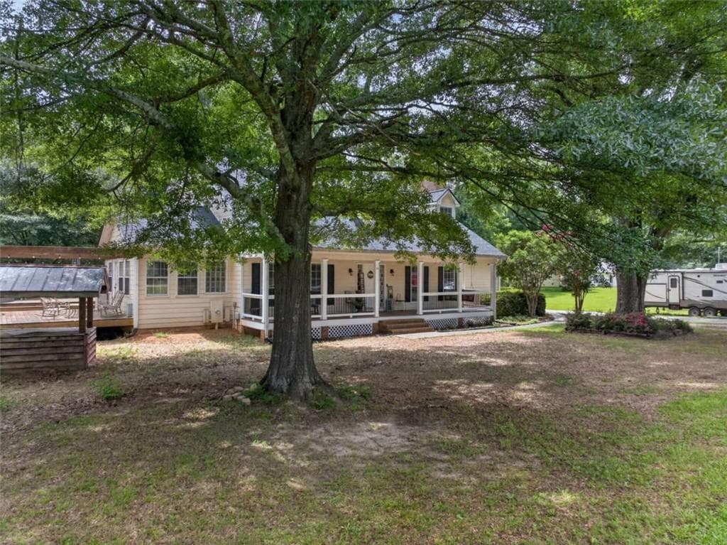 5 bedroom, 3 bathroom, 4,511 sq ft single family residence for sale at 410 Old Highway 81, Oxford, GA 30054 — photo 5